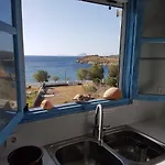 House On The Beach Ground Floor 度假居 基斯诺斯