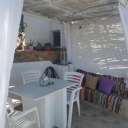 House On The Beach Ground Floor *