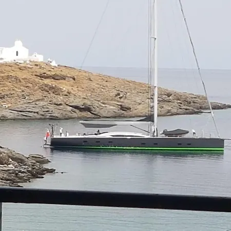 House On The Beach Ground Floor Casa vacanze Kithnos
