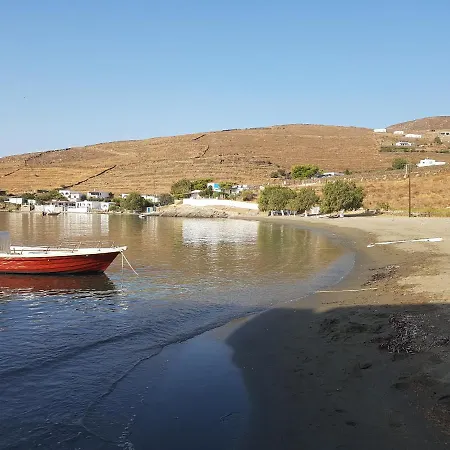 House On The Beach Ground Floor Semesterbostad Kithnos