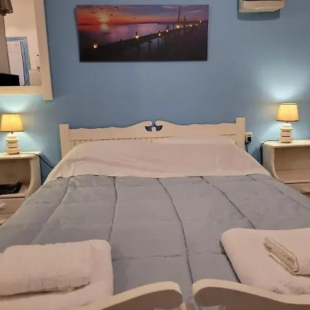 House On The Beach Ground Floor *