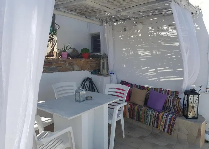 House On The Beach Ground Floor *