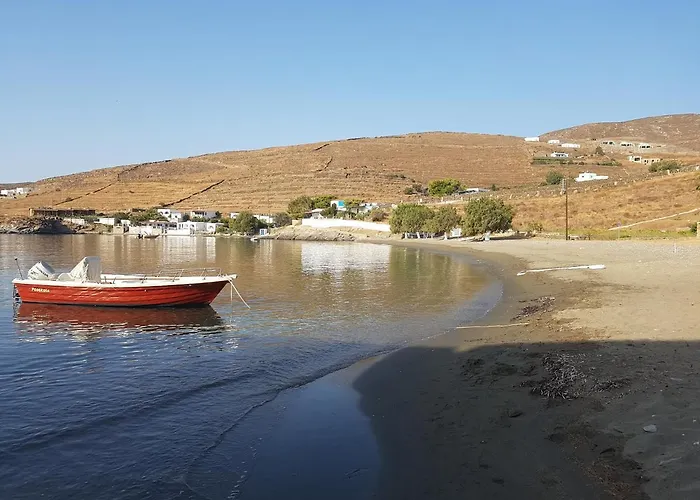 House On The Beach Ground Floor Casa vacanze Kithnos