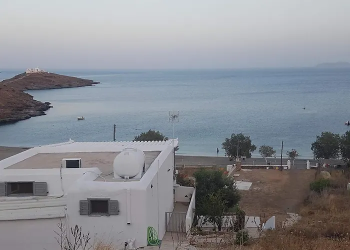 Casa vacanze House On The Beach Ground Floor