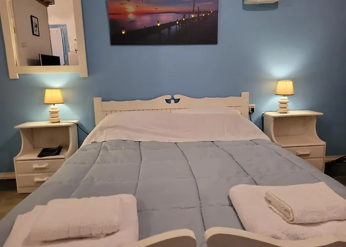 House On The Beach Ground Floor *